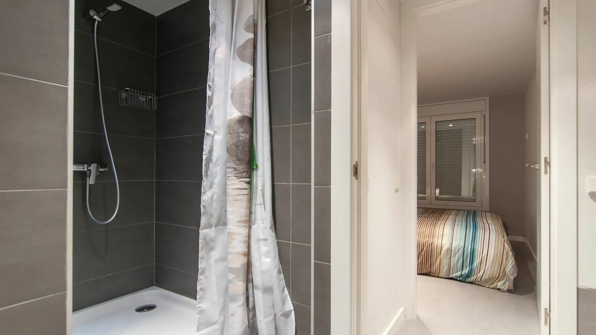 Bbarcelona Poblenou Beach Flats Apartment 0*, Barcelona Spain